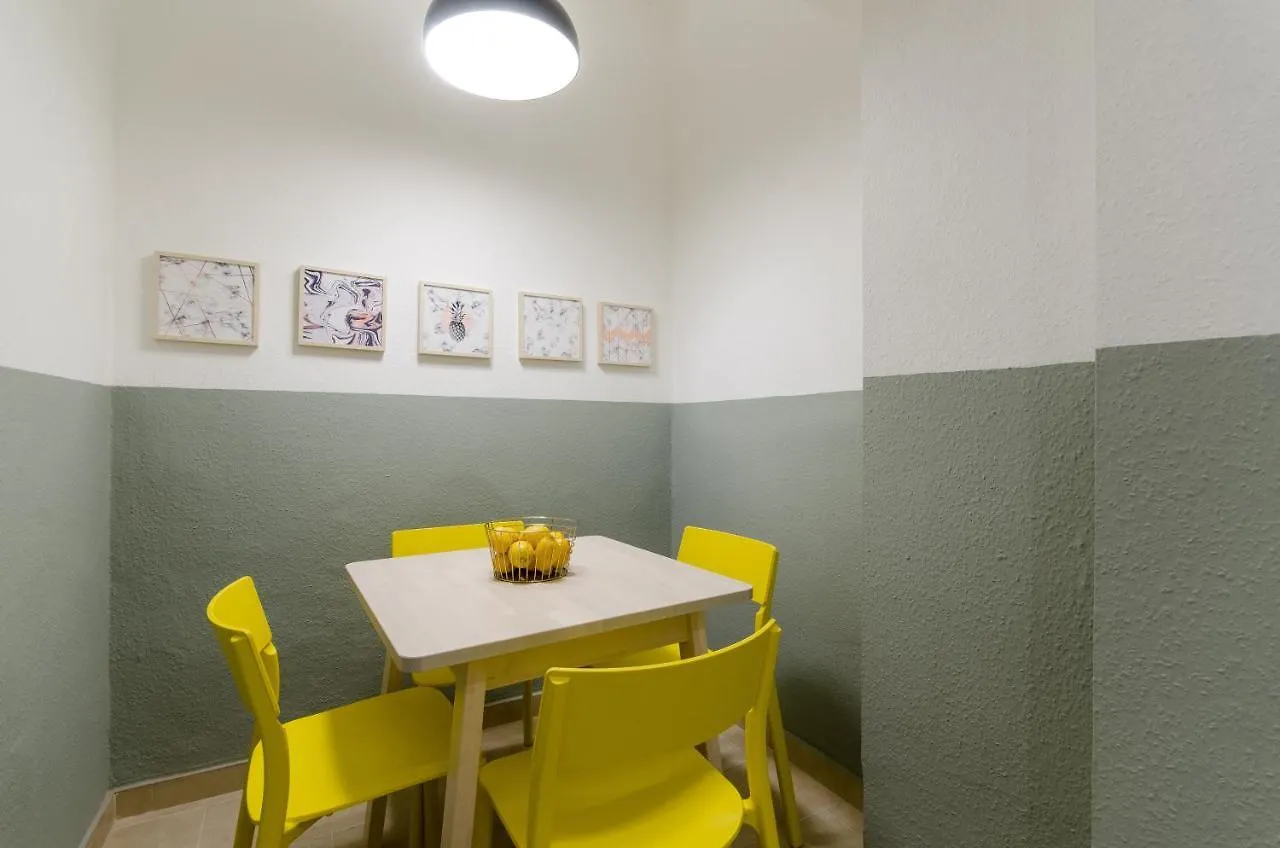 Studio Next To Opera House A26 부다페스트 아파트
