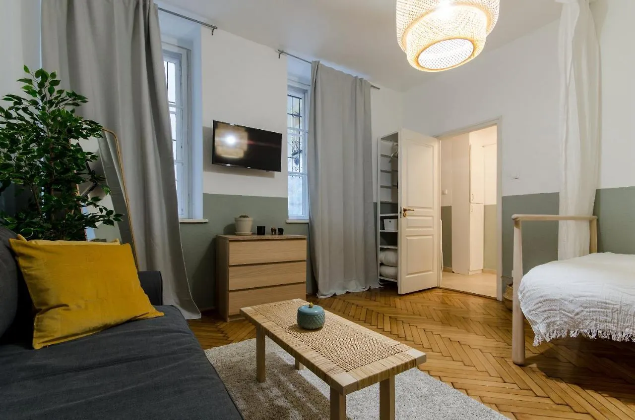 Studio Next To Opera House A26 부다페스트