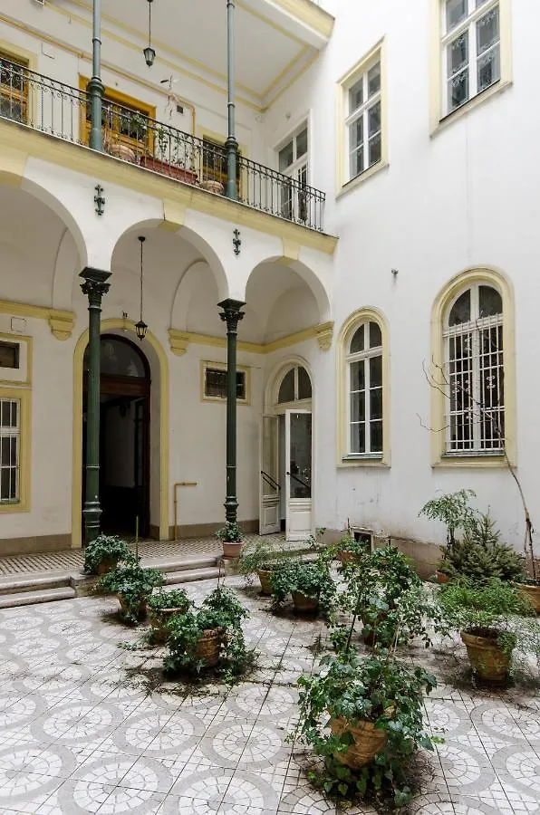 Studio Next To Opera House A26 Budapeşte 0*,